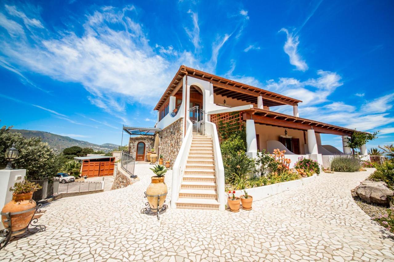 B&B Villa Maristella Lipari  Luaran gambar