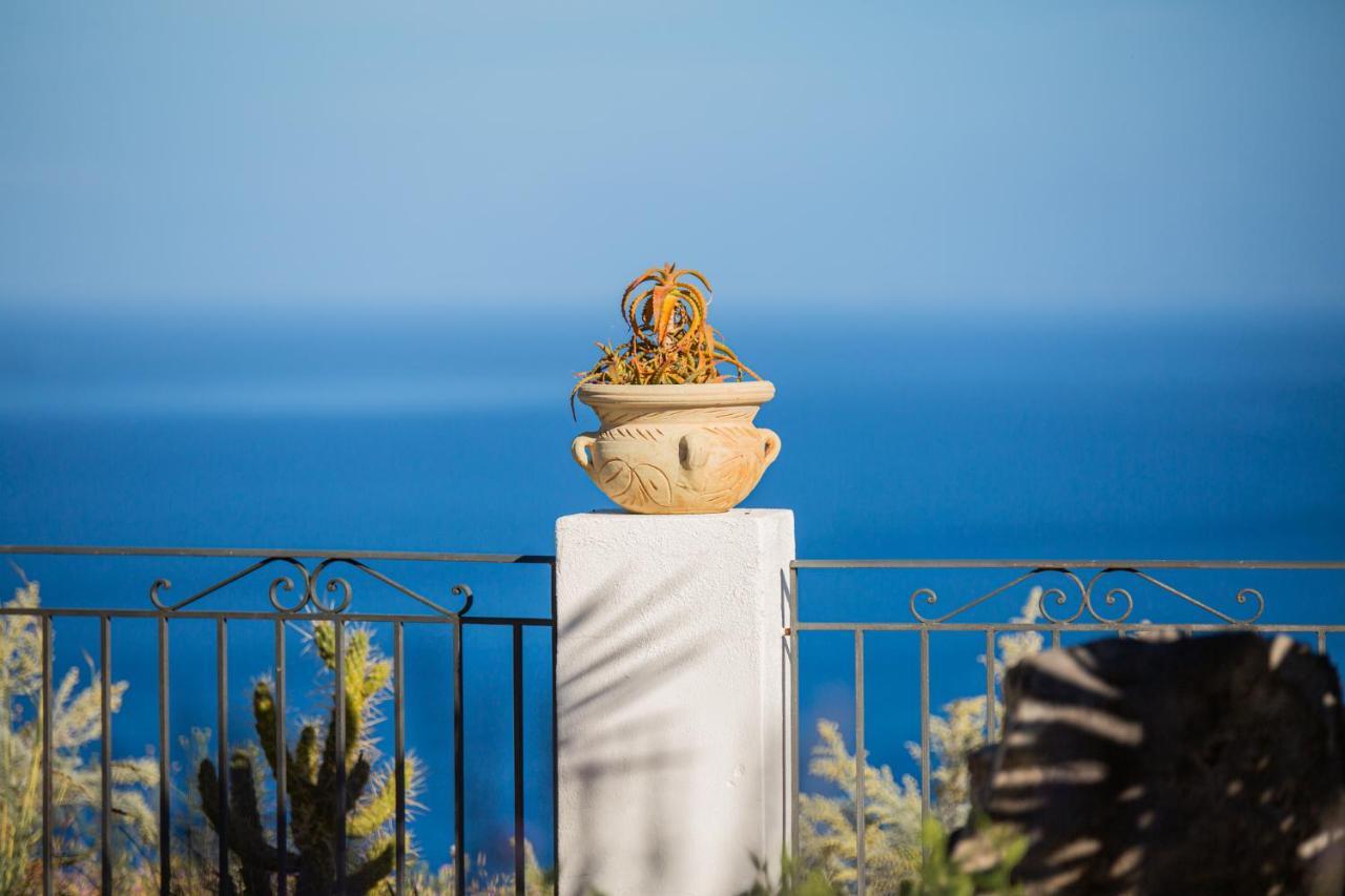 B&B Villa Maristella Lipari  Luaran gambar