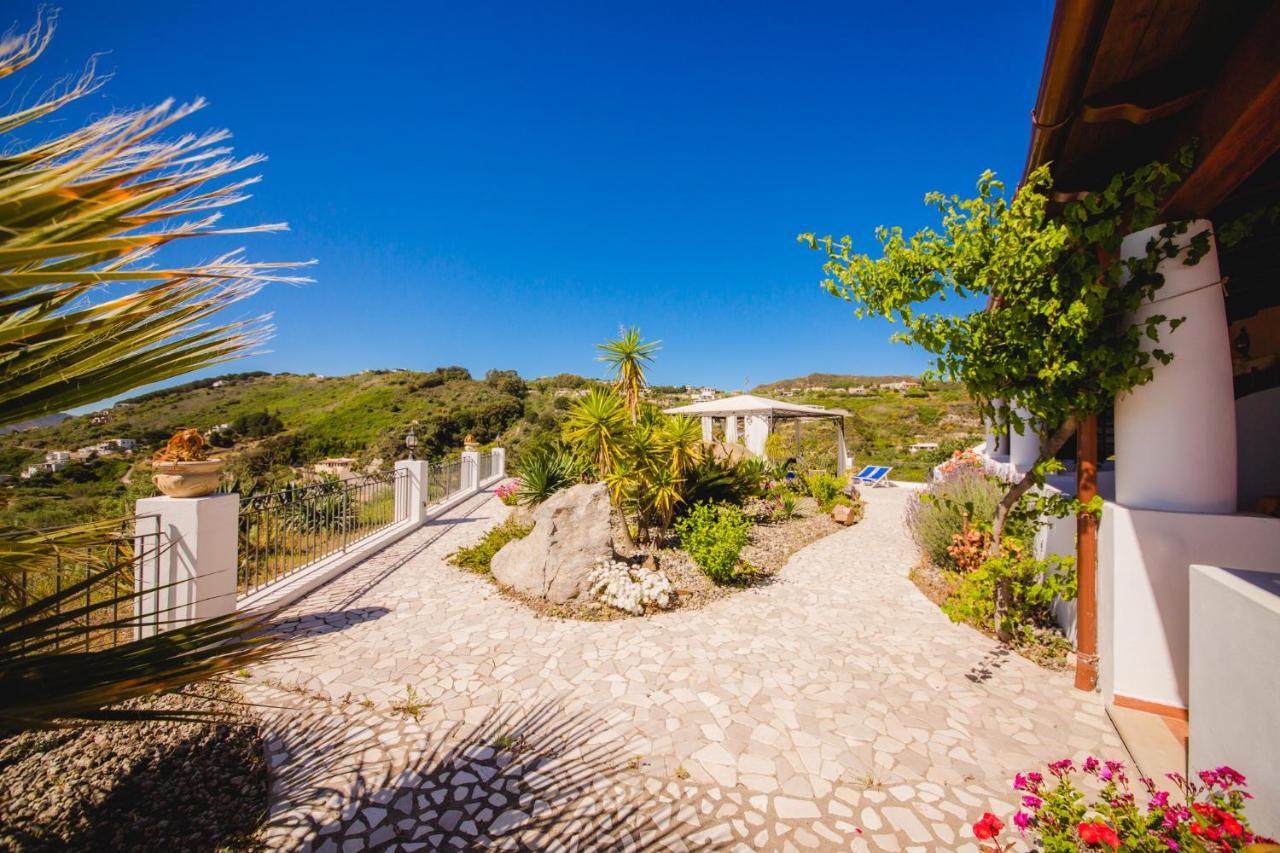 B&B Villa Maristella Lipari  Luaran gambar