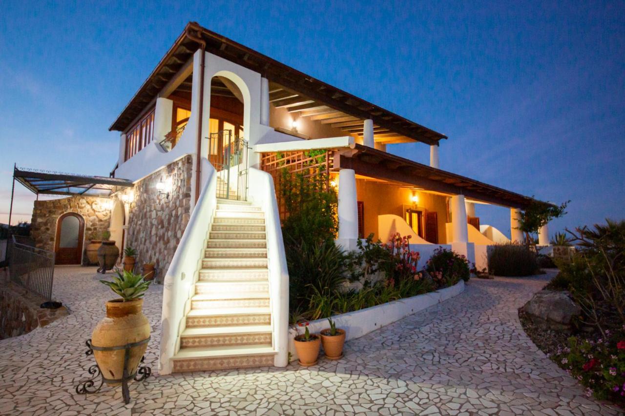 B&B Villa Maristella Lipari  Luaran gambar